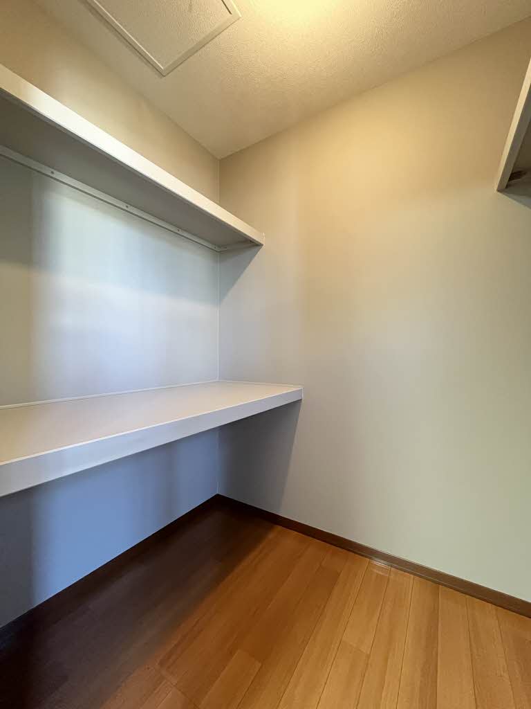 リべルテ・ドミール B102号-8