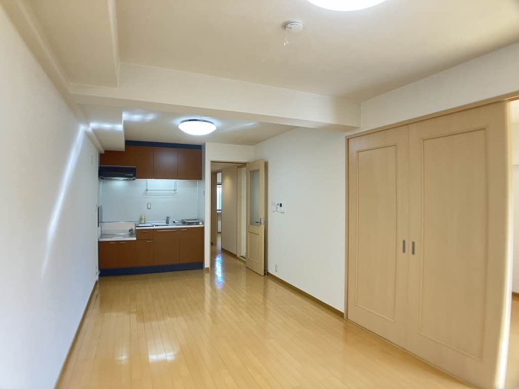 セゾン花の木　南館 B101号-2