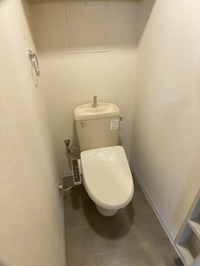 セゾン花の木　南館 B101号-8