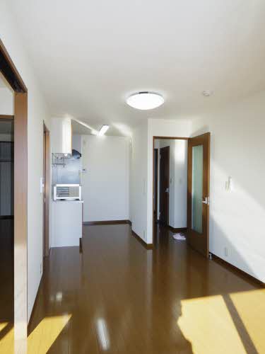 フローラルパークコート B201号-7