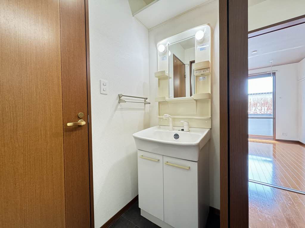 フォレスタⅢ A202号-8