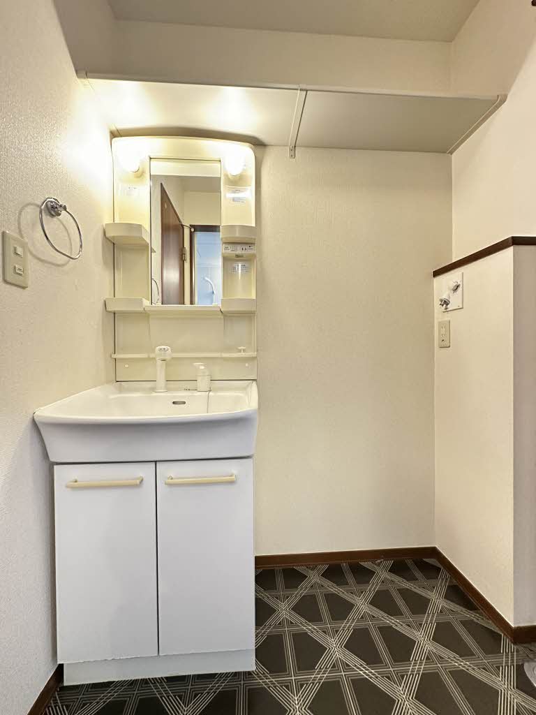 ラ・フレール　エス 0201号-5