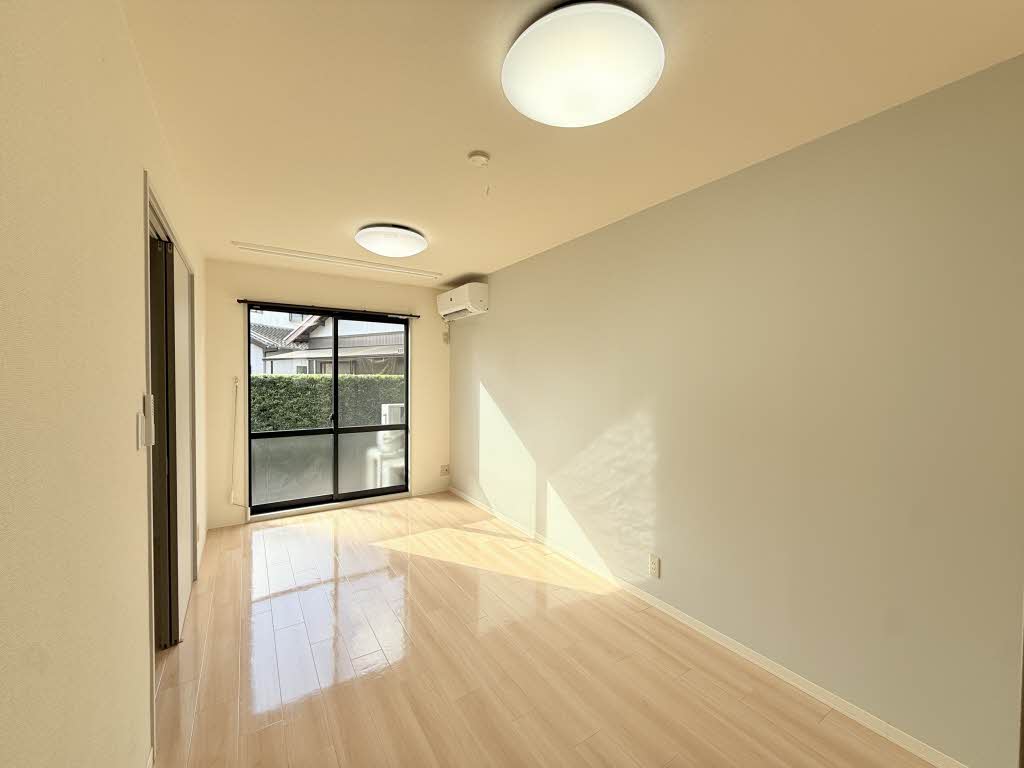 クローバー B101号-3