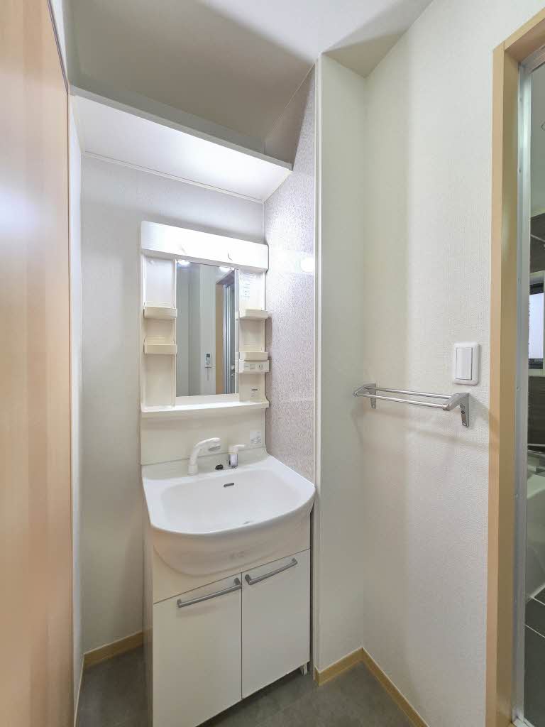 クレール石川 A201号-6