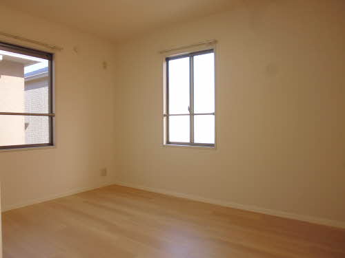 シプレーヌ大村 A201号-10