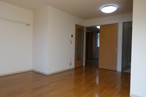 パインヒル C102号-8