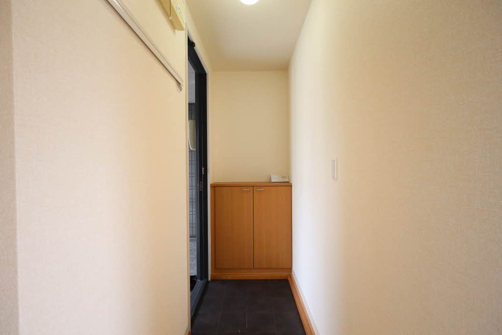 グリーンコート E202号-2