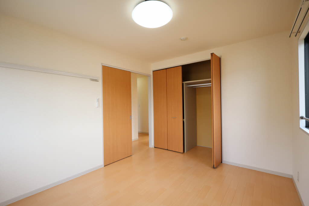 グリーンコート E202号-11