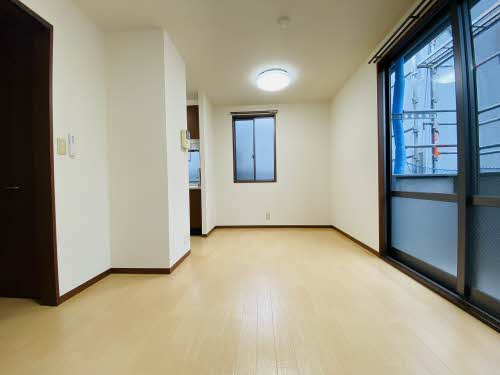 グランコート丸池 D202号-2