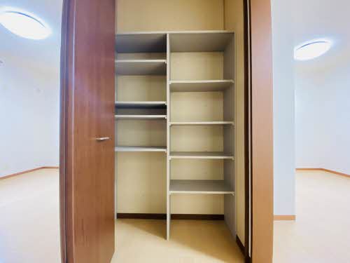 グランコート丸池 D202号-11