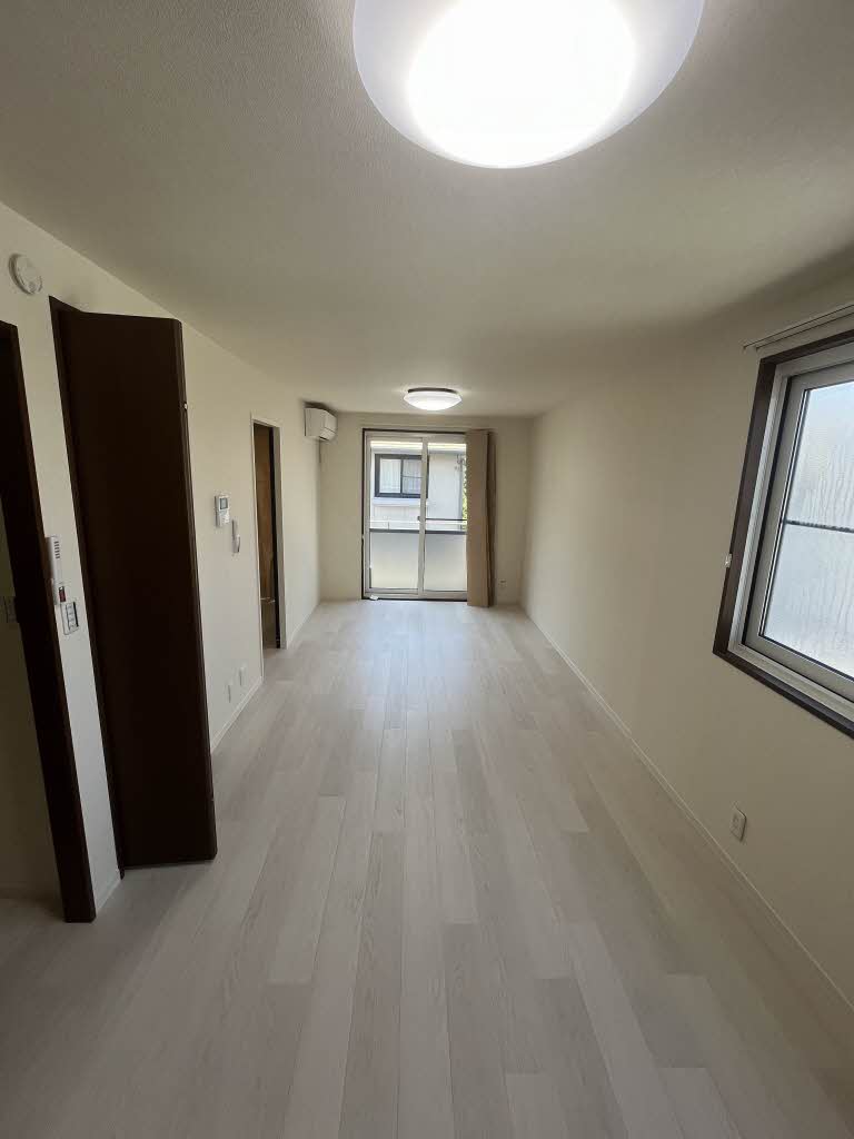 シャーメゾン　ビビット A201号-2