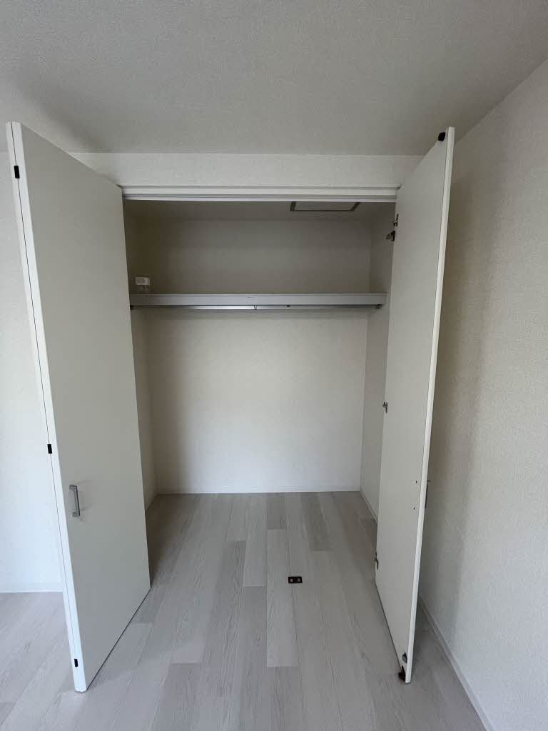 シャーメゾン　ビビット A201号-8