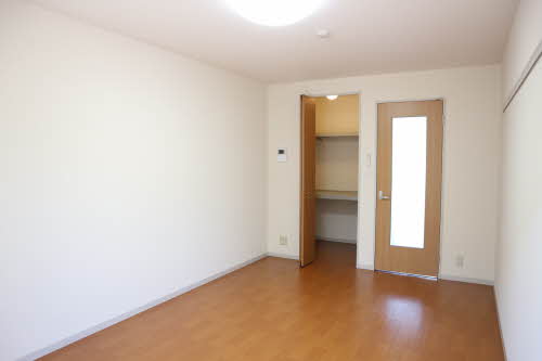 メゾン堀越 0102号-2