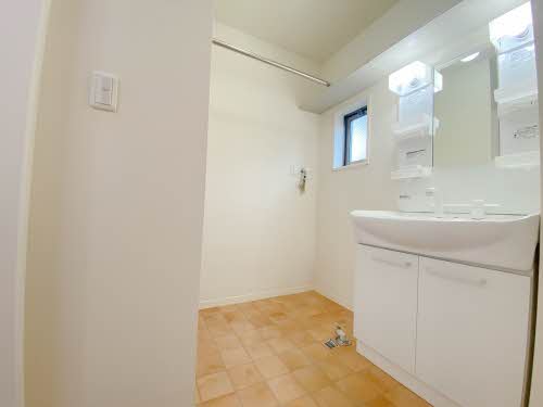 カーティアスC 0102号-5