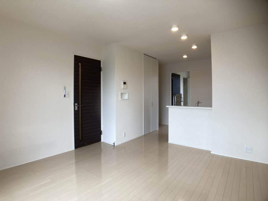 ラ・ヴィータ堀川本郷 A101号-2