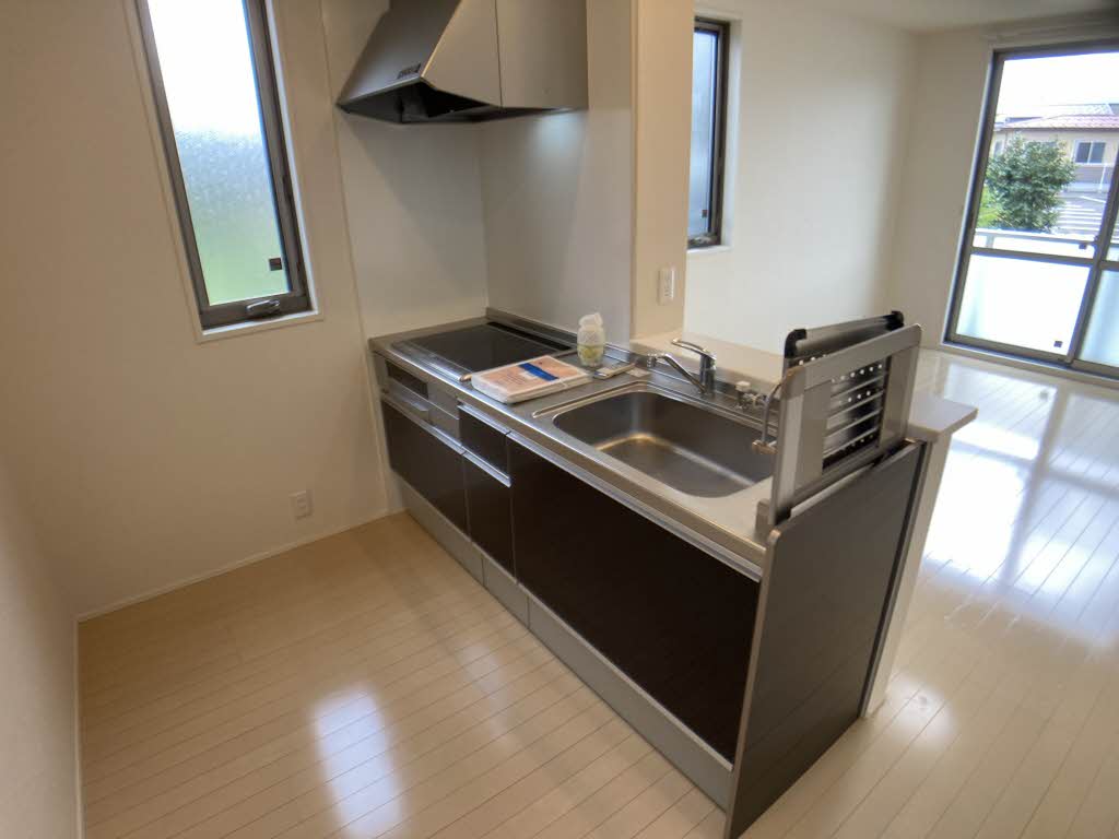 ラ・ヴィータ堀川本郷 A101号-3