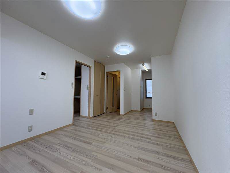 ラ・ヴィラージュＦ 0102号-3