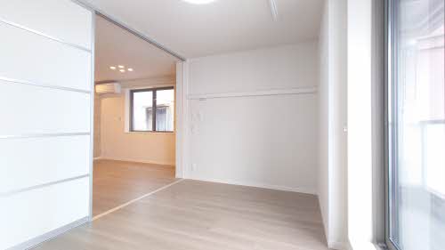 ＴＲＵＳＴ　ＭＡＩＳＯＮ　ＨＡＲＭＥＥ 0202号-8
