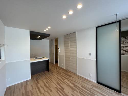 ラ・グリナージュ 0105号-4