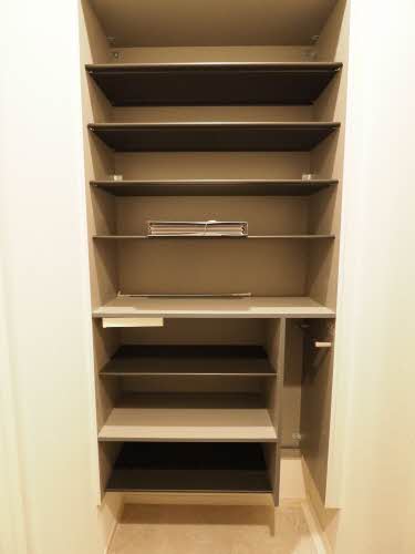 ヴィラ フロイデ 0202号-3