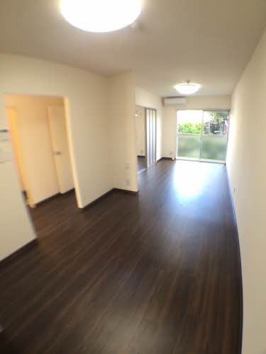 レジデンス南津 D101号-2