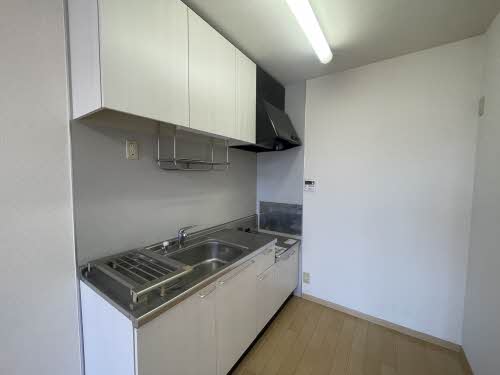 サンシャイン若草 B202号-2