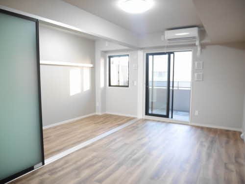 ザ・レジデンス桑名 1008号-5