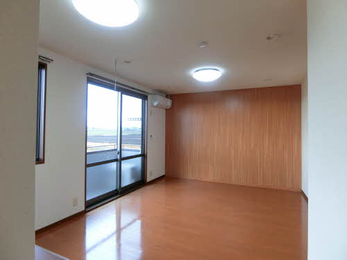 キャトルセゾン西条 B201号-2