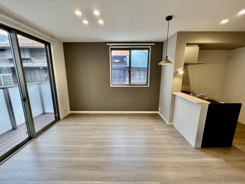 プレミアス　さくら 0105号-3