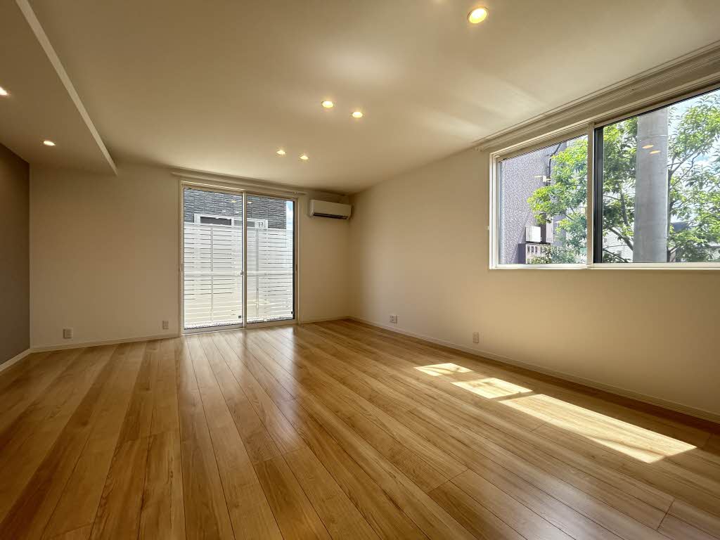 秋吉戸建シャーメゾンＡ-2