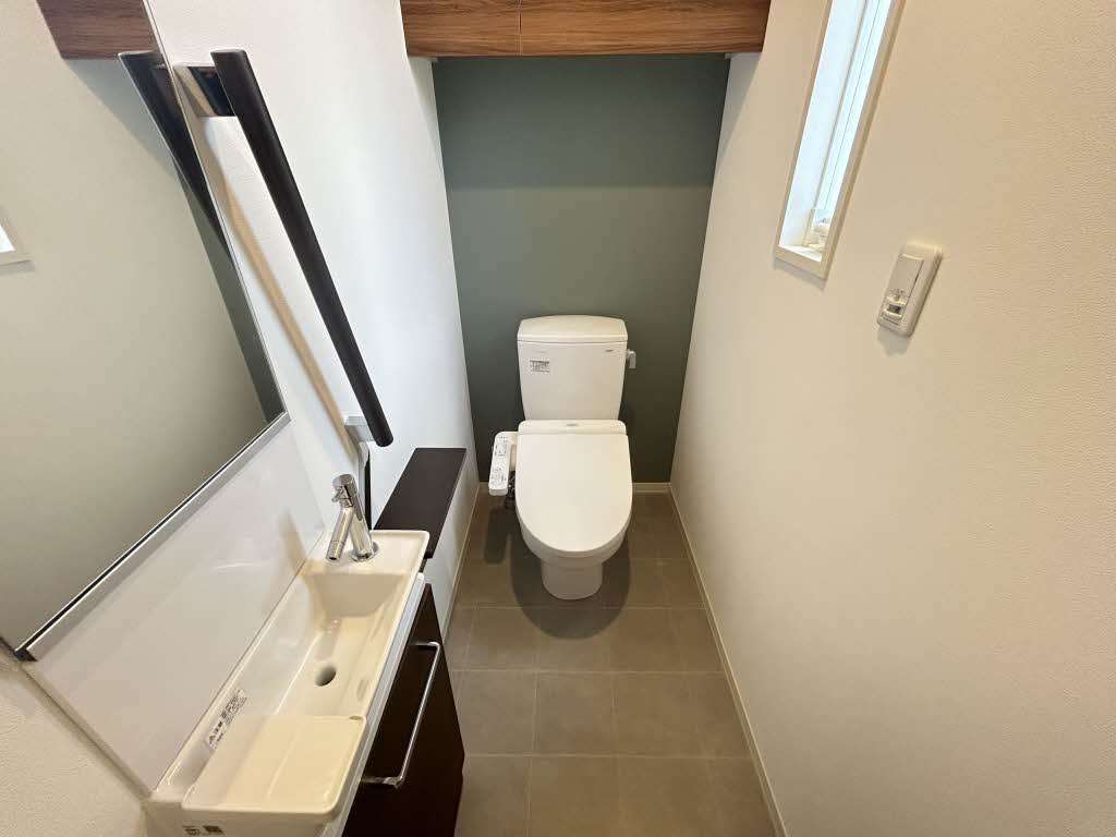 秋吉戸建シャーメゾンＡ-6