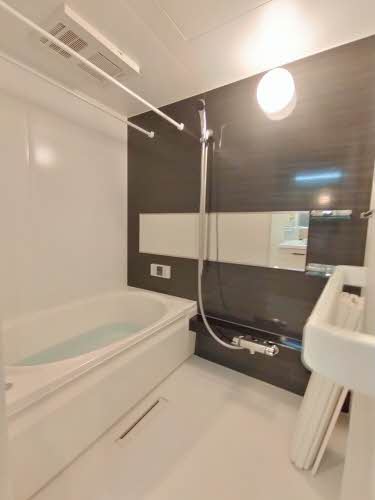 シャーメゾンプレミア鐙 0201号-3