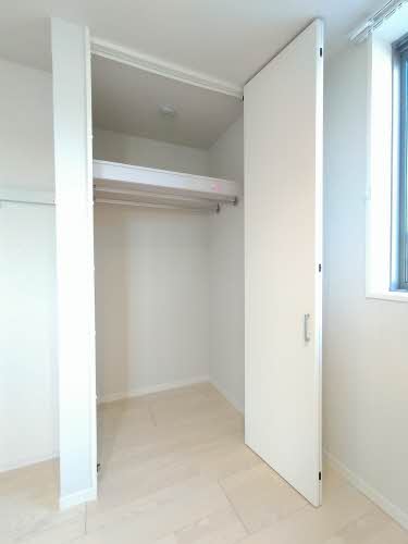 シャーメゾンプレミア鐙 0201号-8