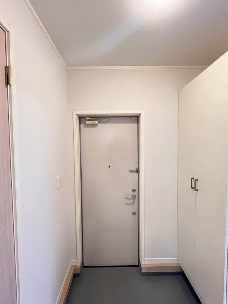 コンフォート東駒爪 102号-11