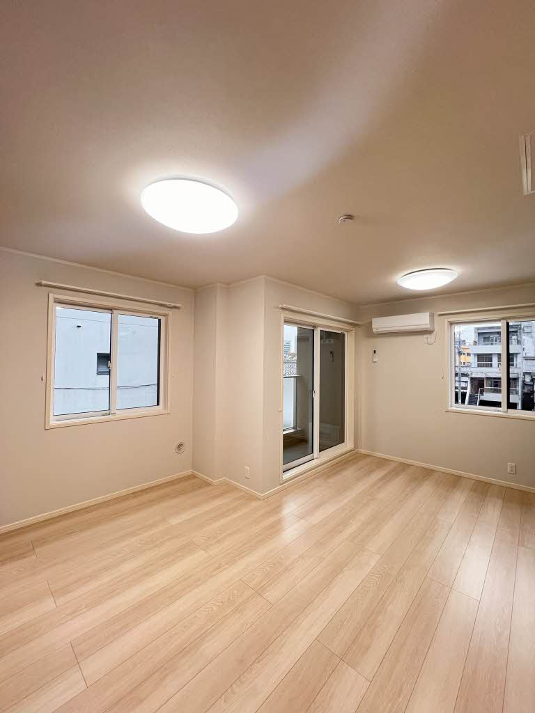 コンフォート東駒爪 302号-4