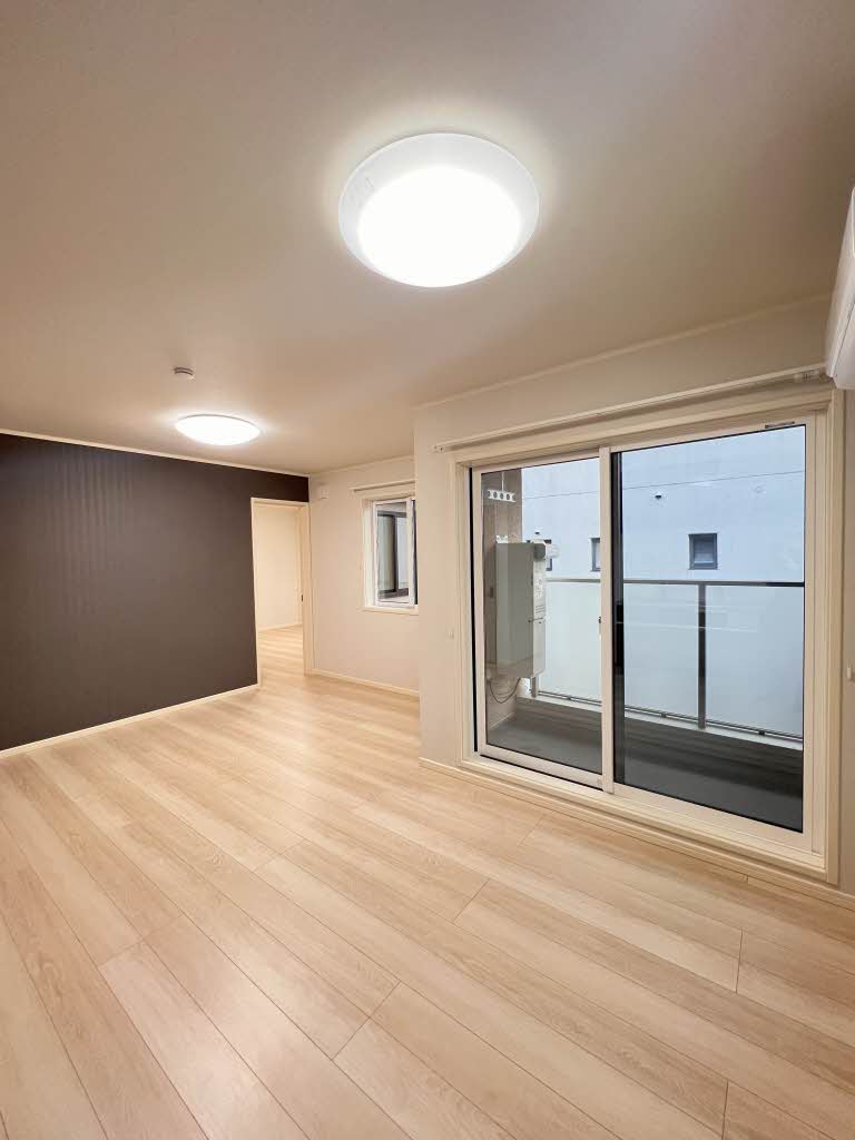 コンフォート東駒爪 302号-7