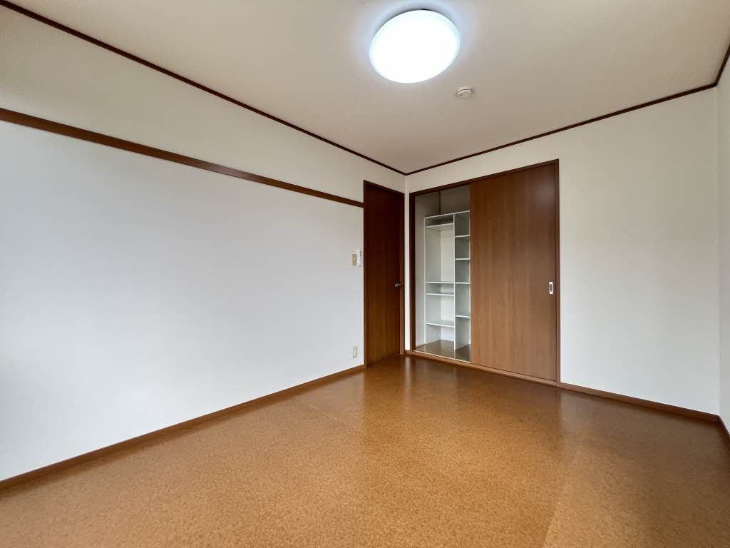 サンガーデン C102号-8