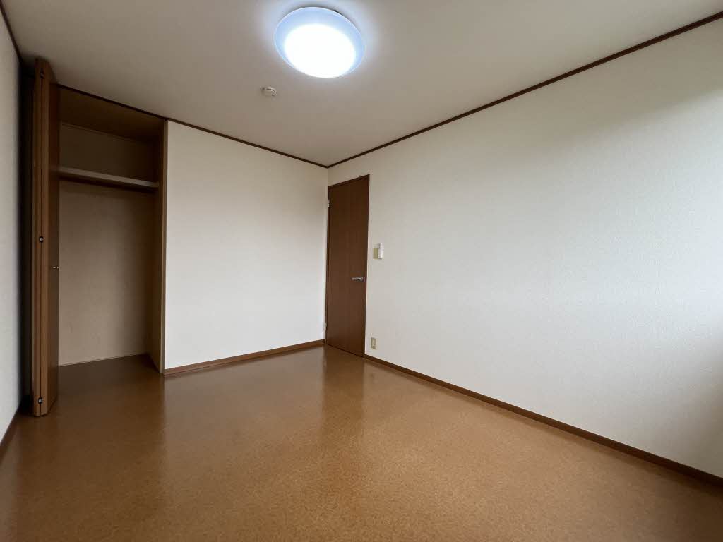 サンガーデン C102号-11