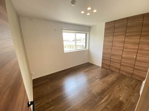 Ａ　Ｃｌｏｕｄ　Ｒｅｓｉｄｅｎｃｅ 0305号-7