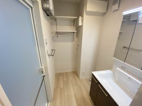 Ａ　Ｃｌｏｕｄ　Ｒｅｓｉｄｅｎｃｅ 0305号-11