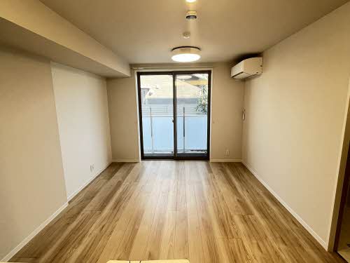 シャーメゾン輝 0105号-3