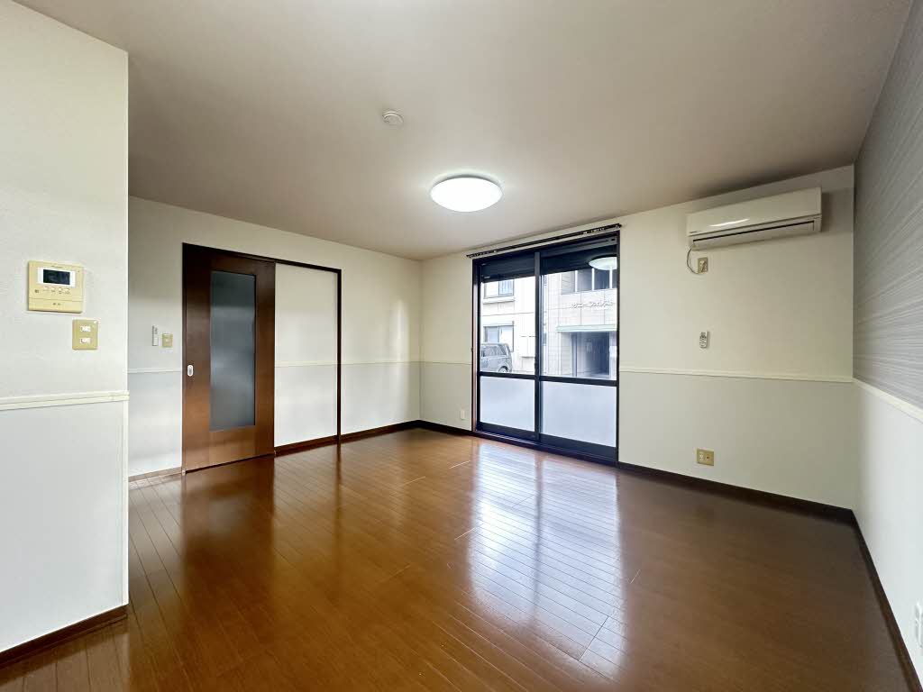 サニーフォレストＢ-3