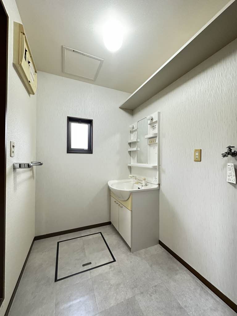 サニーフォレストＢ-6