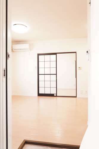 グリーンヒルズ徳重 C201号-2