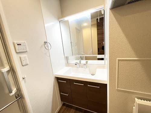 ＲｅｎａｉｓｓＨｉｌｌｓ安東（ルネスヒルズ安東） 0303号-11