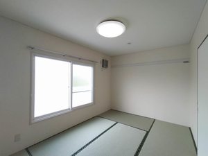 アーバングレイス B101号-8