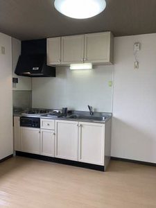 Ｔ．ＴＯＷＮパルティール C202号-2