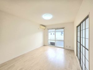 ミヤニシガーデンハイツ B201号-2