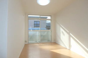 ゆうハイム E101号-3