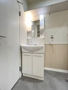 ルミエール黒田 A102号-9